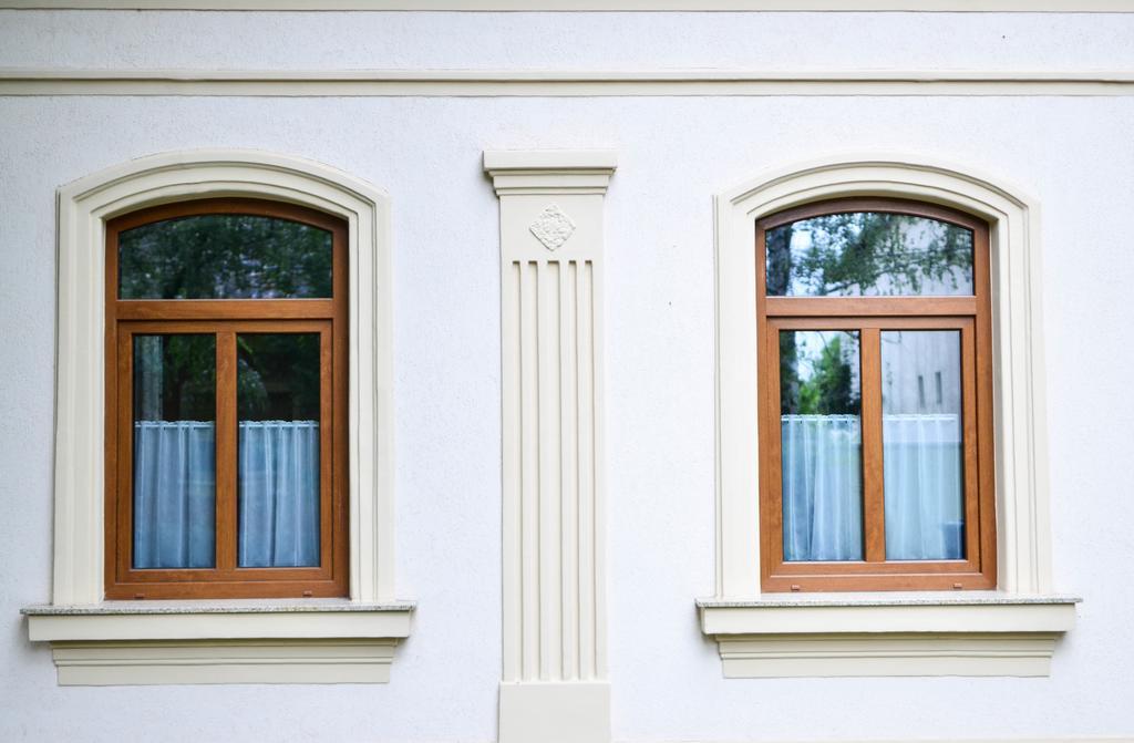 Pava Apartmanhaz Makó المظهر الخارجي الصورة