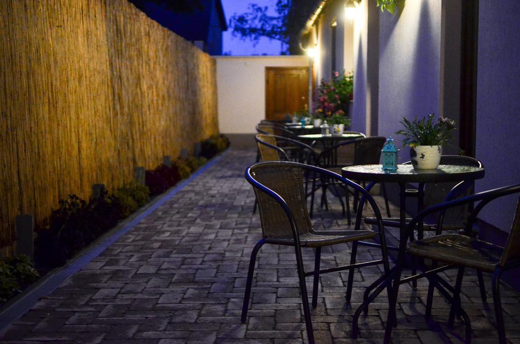Pava Apartmanhaz Makó المظهر الخارجي الصورة