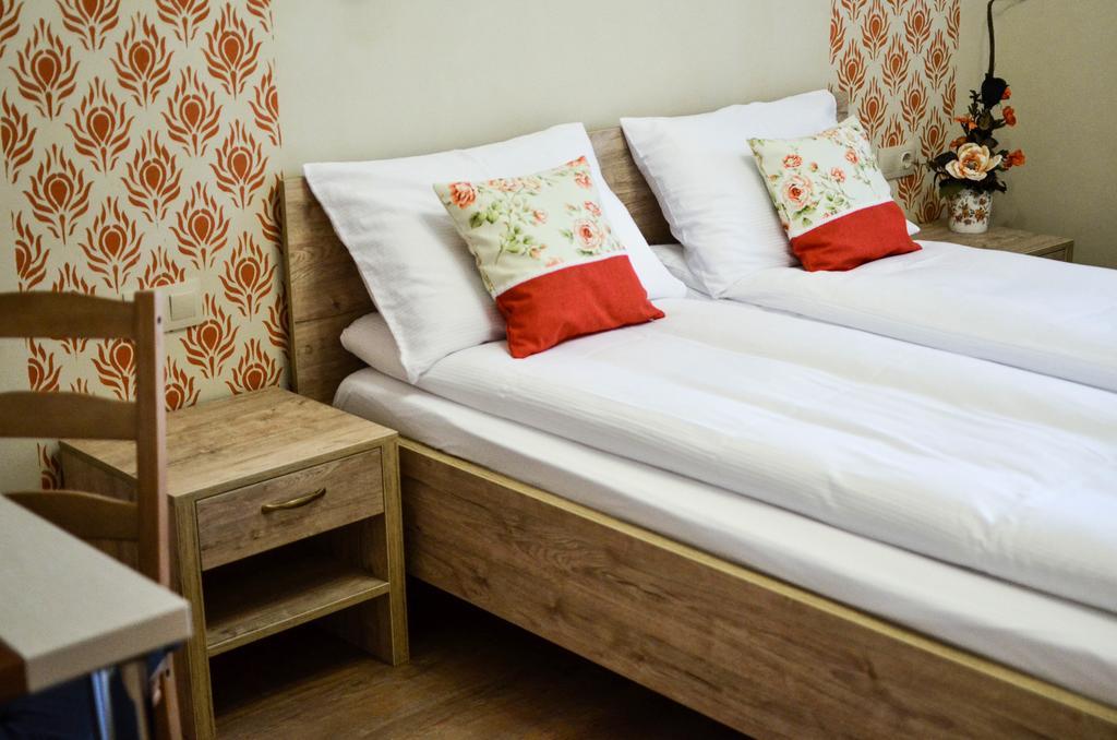 Pava Apartmanhaz Makó المظهر الخارجي الصورة