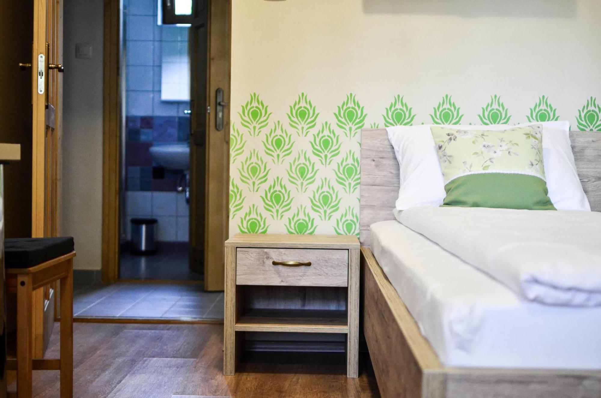 Pava Apartmanhaz Makó المظهر الخارجي الصورة